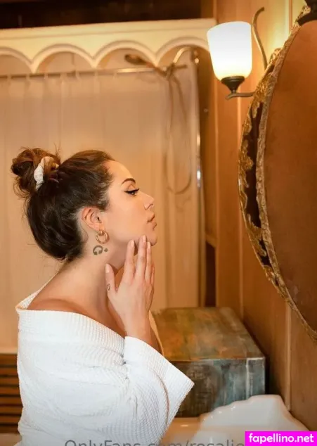 Rosalielessard 1 OnlyFans Thumbnail #eL9drqxKr0