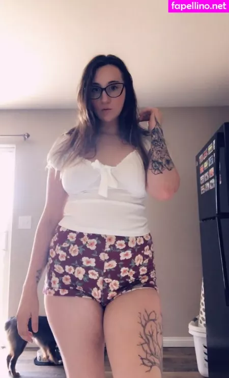 Rosalinafree OnlyFans Thumbnail #F7mkBcULCZ