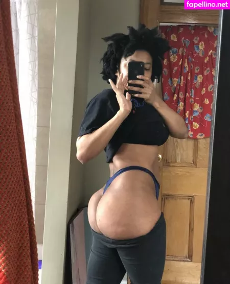 Rosalinecapulet OnlyFans Thumbnail #NxStMntJAD