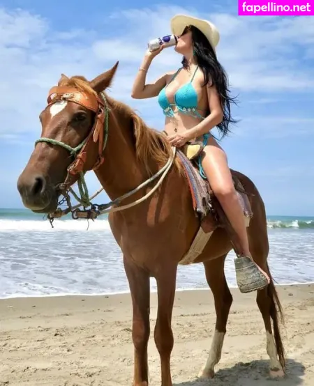 Rosangela Espinoza OnlyFans Thumbnail #QHv90H8aT9