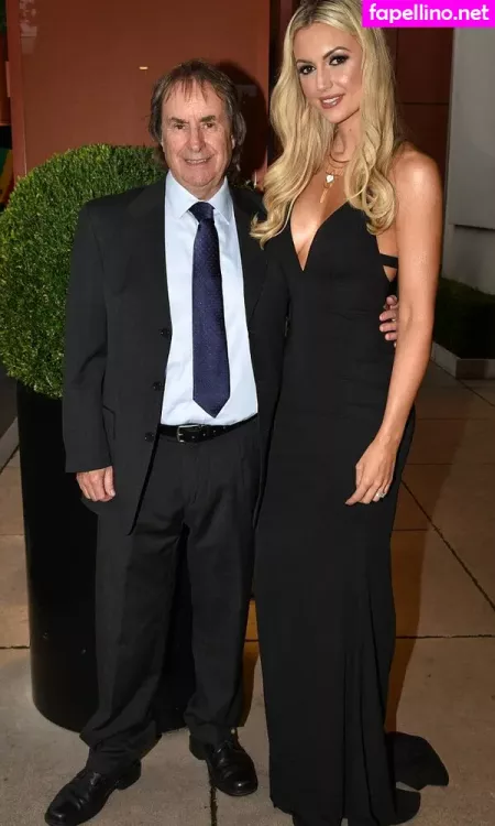 Rosanna Davison OnlyFans Thumbnail #PgHikxAUjI