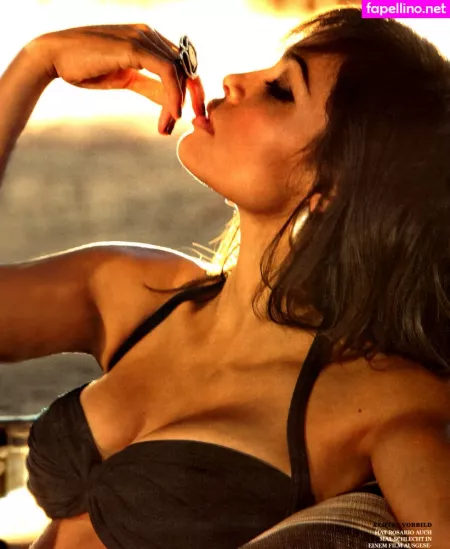 Rosario Dawson OnlyFans Thumbnail #5fnD7FmSOf