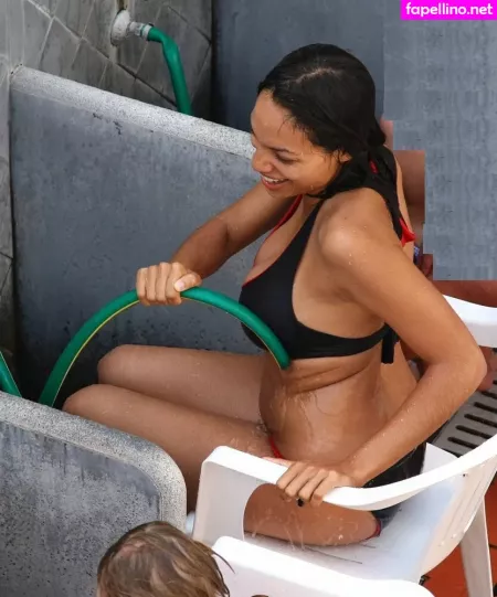 Rosario Dawson OnlyFans Thumbnail #7r6XB7e9at