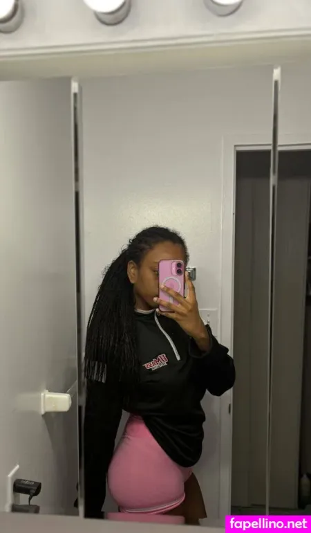 Rosaxdark OnlyFans Thumbnail #9BqT39i3jl