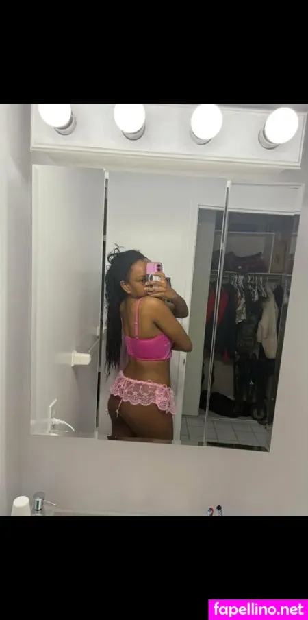 Rosaxdark OnlyFans Thumbnail #DANNWNYdkY