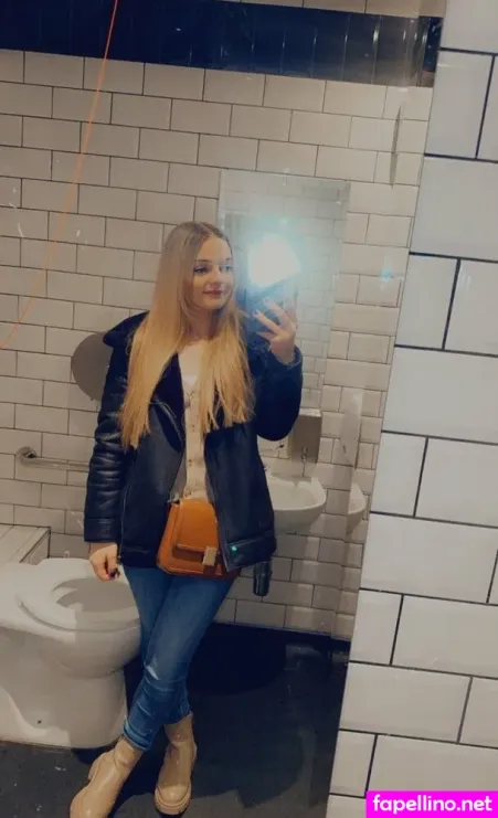 Rose 1997 OnlyFans Thumbnail #wUkX4ke83V