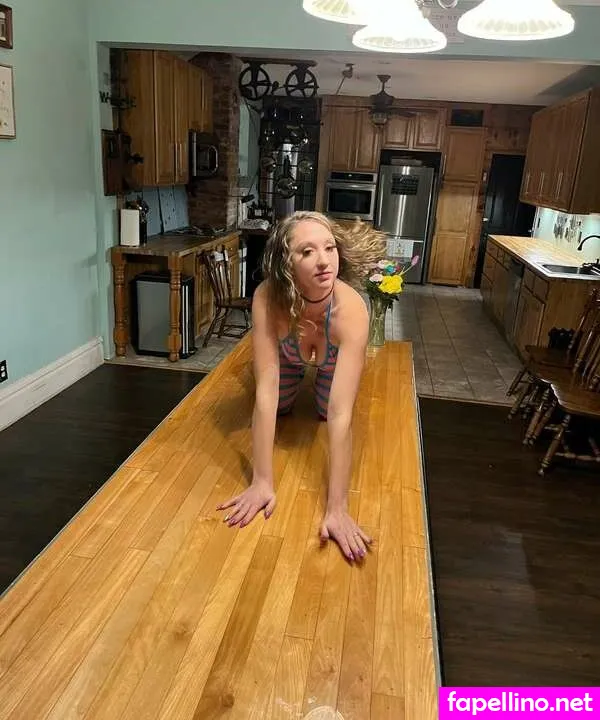 rose_amberson93, thecoupleyouwatch Nude Leaked OnlyFans Photo #8AE3a0bUQH