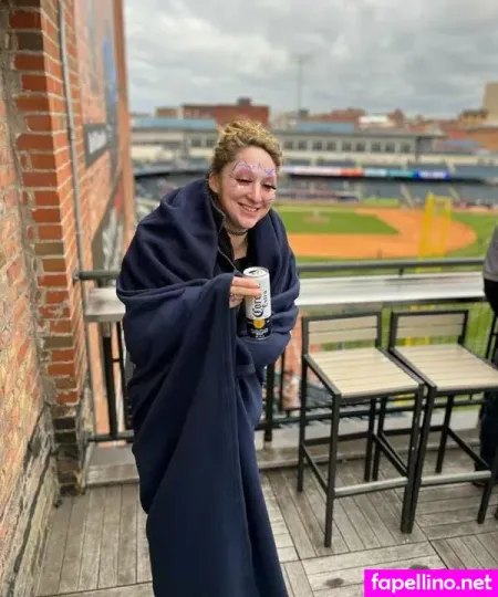 Rose Amberson OnlyFans Thumbnail #Dymph6VxRV