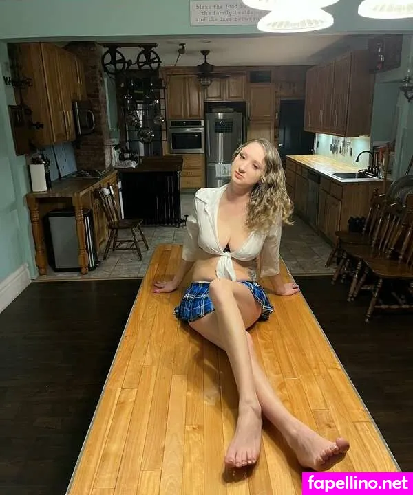 rose_amberson93, thecoupleyouwatch Nude Leaked OnlyFans Photo #UxSoIMZuo5