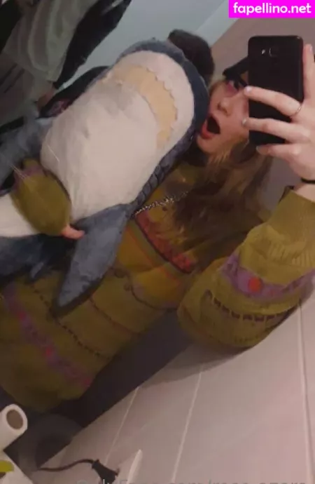 Rose Azero OnlyFans Thumbnail #B4j7kkqdaU