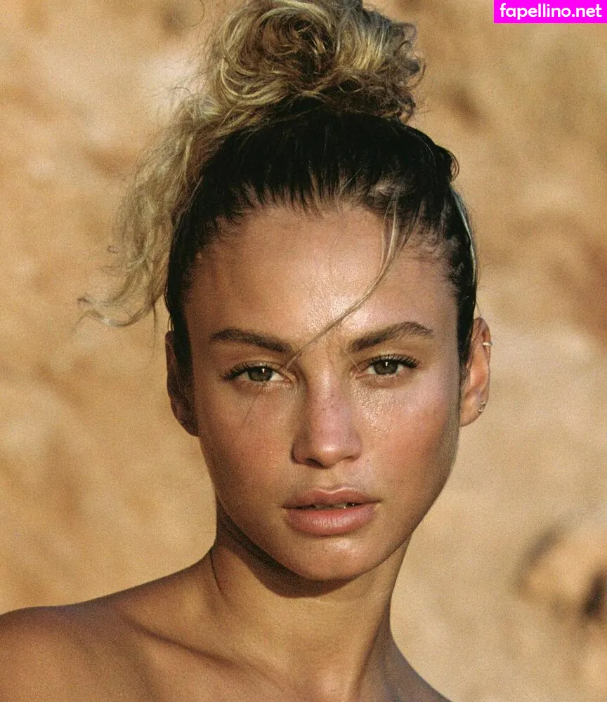 rose_bertram Nude Leaked OnlyFans Photo #4l6hvD9jVA