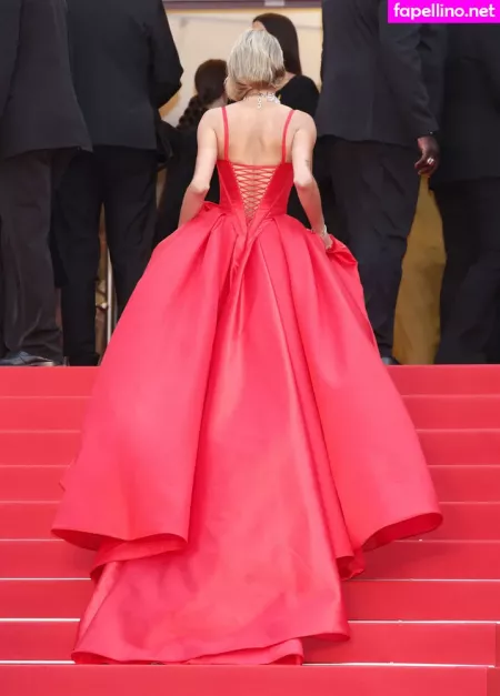 Rose Bertram OnlyFans Thumbnail #dRE0sAtDeH