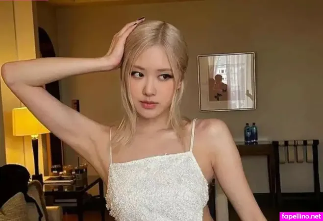 Rose Black Pink Main Profile Photo