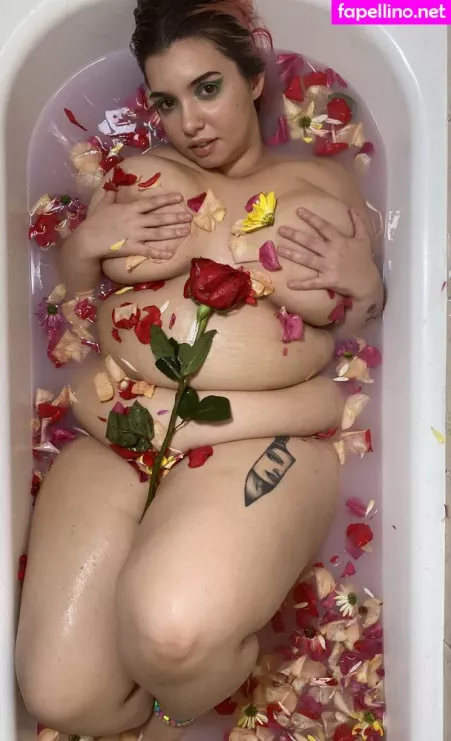 Rose D Kush OnlyFans Thumbnail #RJrEF9NZIt