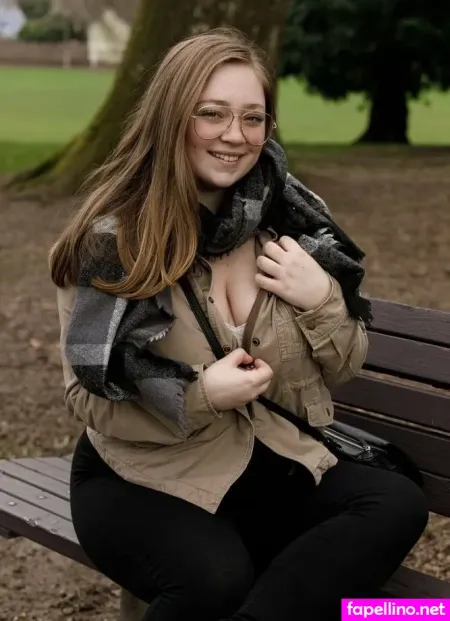 Rose Fessenden OnlyFans Thumbnail #kIQGMhjKY3