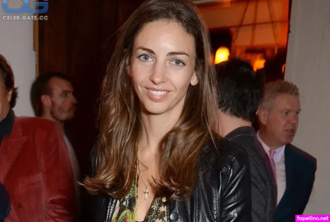 Rose Hanbury OnlyFans Thumbnail #Kq32POkhvB