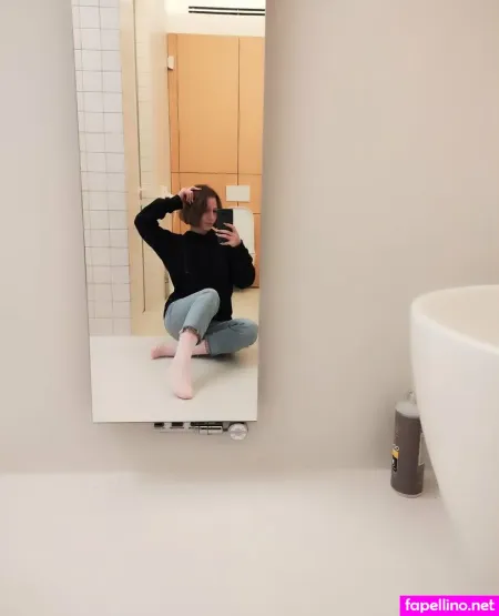 Rose Lunaa OnlyFans Thumbnail #glpLRMNEFT