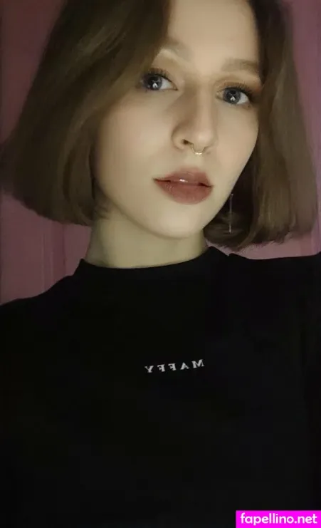 Rose Lunaa OnlyFans Thumbnail #q8lbQCgEon