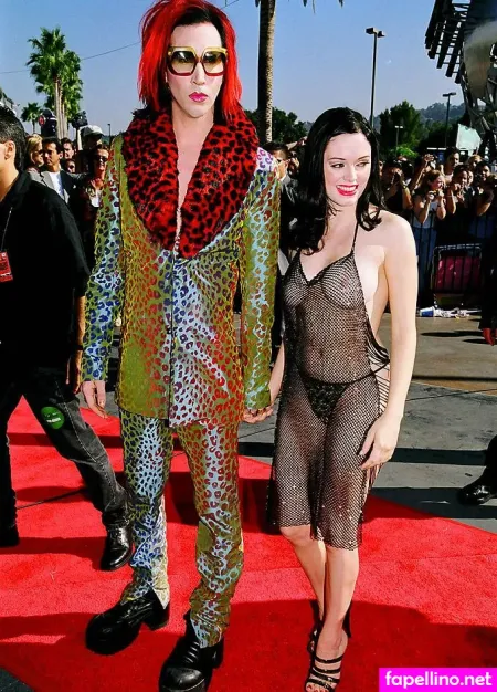 Rose Mc Gowan OnlyFans Thumbnail #b85AlLpz6G