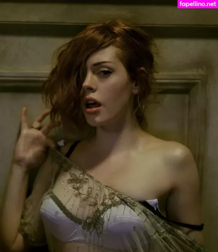 Rose Mcgowan OnlyFans Thumbnail #KBvNlpFH7b