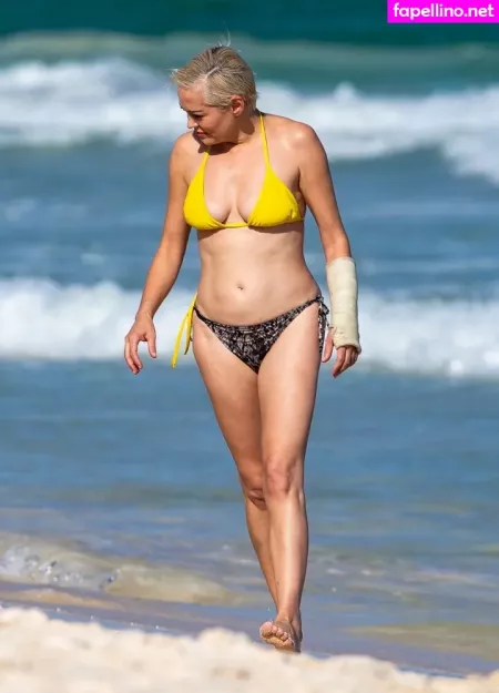 Rose Mcgowan OnlyFans Thumbnail #dLgBEwkYs4