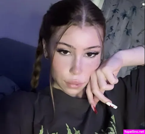 Rose Nicol OnlyFans Thumbnail #mFlFYtFXrw