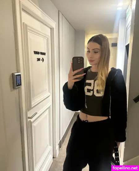 Rose Ts OnlyFans Thumbnail #tMFzzvltIH