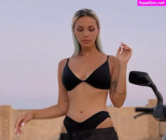 Rose Villain OnlyFans Thumbnail #UQB6Z3lffG