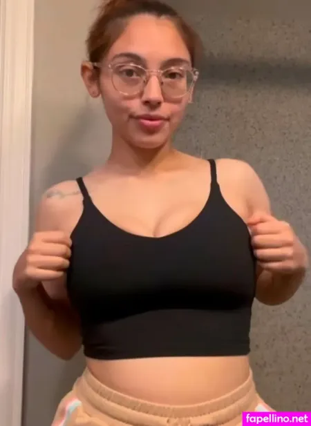 Rose W2913 OnlyFans Thumbnail #ow1O7SCyGE