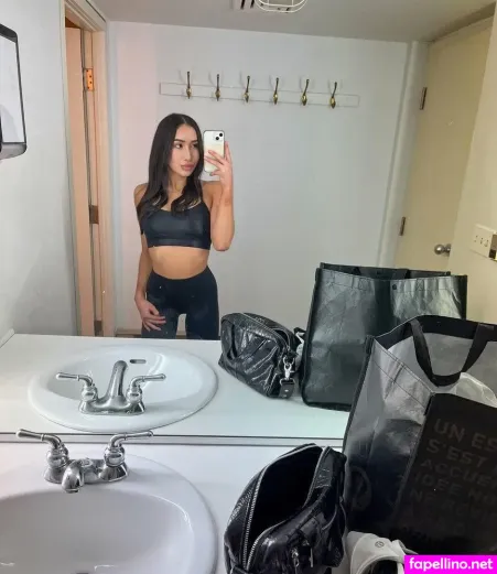 Rose Woo OnlyFans Thumbnail #1QJnS1SKfB