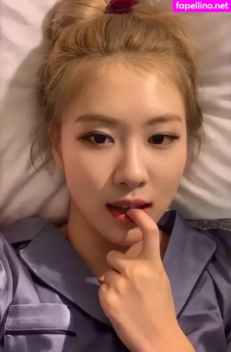 Rose OnlyFans Thumbnail #fqcblLjwku