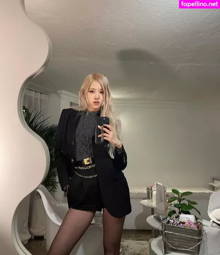 Rose OnlyFans Thumbnail #nGihMkGTp6