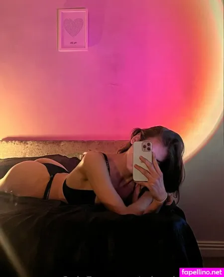 Rose1111032 OnlyFans Thumbnail #sbdK92f73e