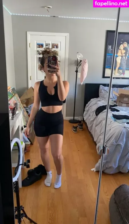 Rose1802 OnlyFans Thumbnail #1DptyIGdHy