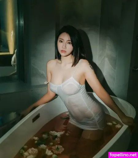 Rose825 OnlyFans Thumbnail #JIUx4q7V9p