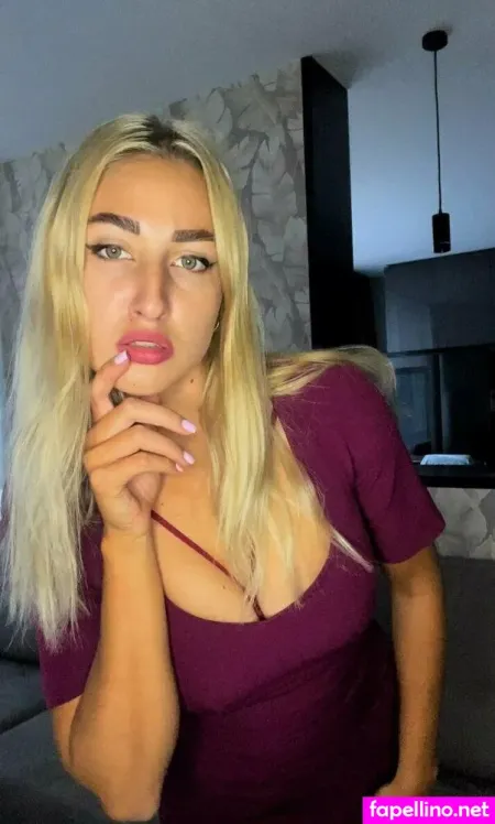 Roseadam OnlyFans Thumbnail #EHxhaATJLF