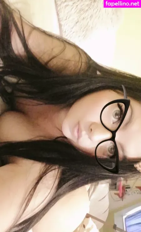 Rosebelle OnlyFans Thumbnail #zSI1ep45Rw