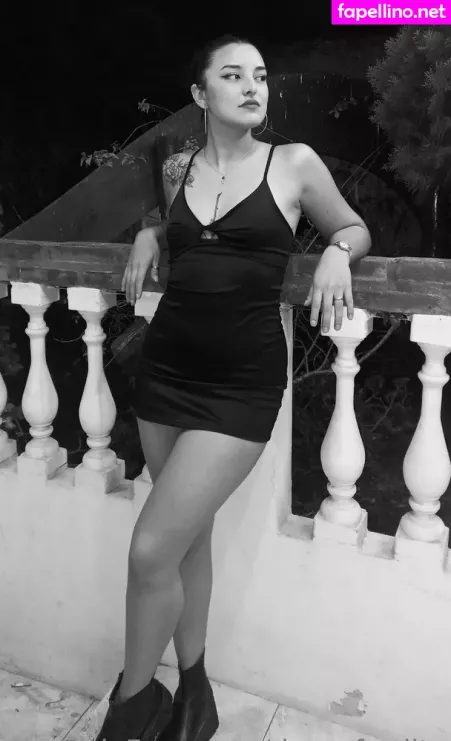 Rosecamxxx OnlyFans Thumbnail #zC6ziqbUR1