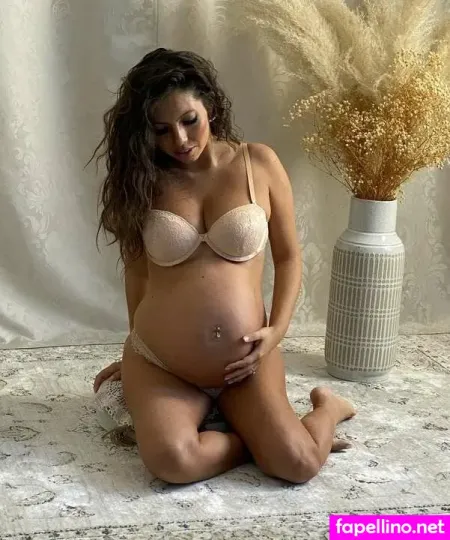 Rosecollis OnlyFans Thumbnail #SIiu0bJmg5