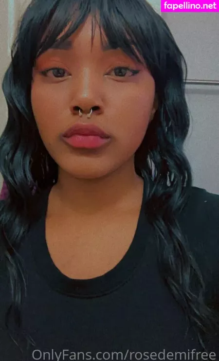 Rosedemifree OnlyFans Thumbnail #ByepHxn0H9
