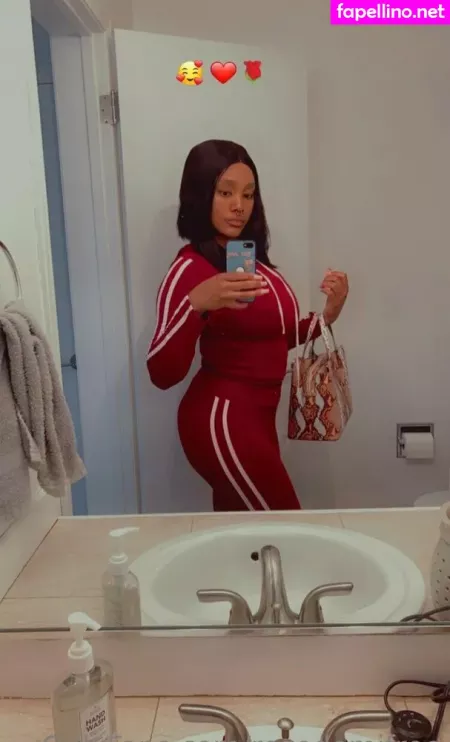 Rosedemifree OnlyFans Thumbnail #NpQfCeZJ66