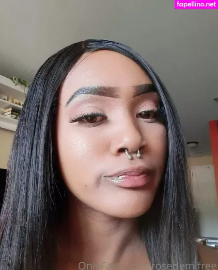 Rosedemifree OnlyFans Thumbnail #jL4JgAkrKT