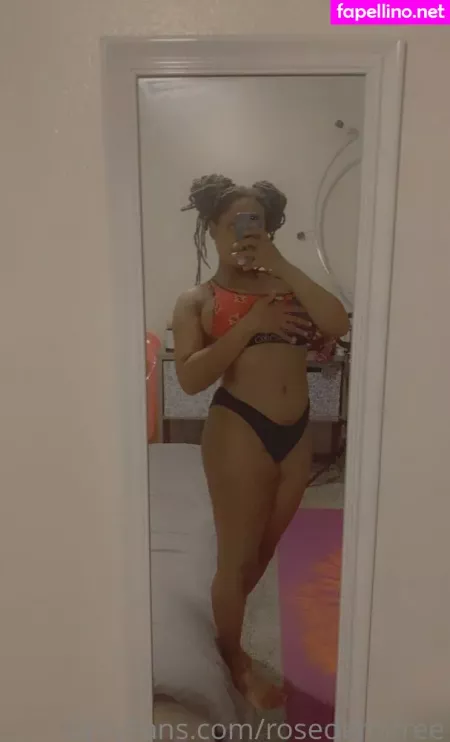 Rosedemifree OnlyFans Thumbnail #wue2PP1DaB