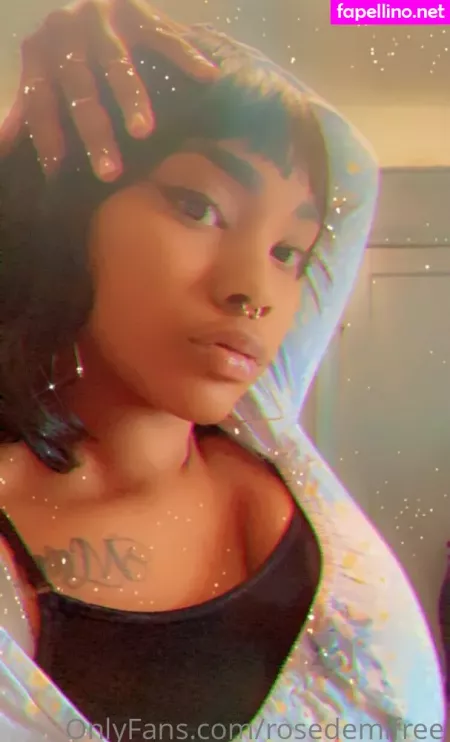 Rosedemifree OnlyFans Thumbnail #x0UqIVpA5M