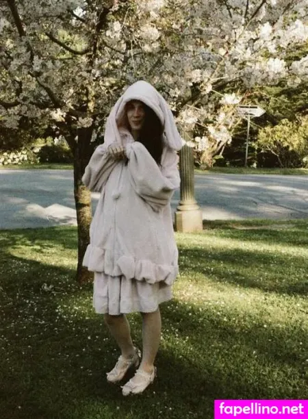 Rosegold Ember OnlyFans Thumbnail #HMhXoFdqPr