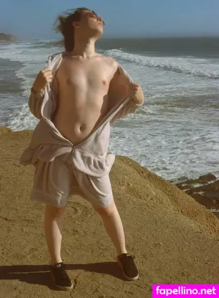 Rosegold Ember OnlyFans Thumbnail #Ph0uUrlDni