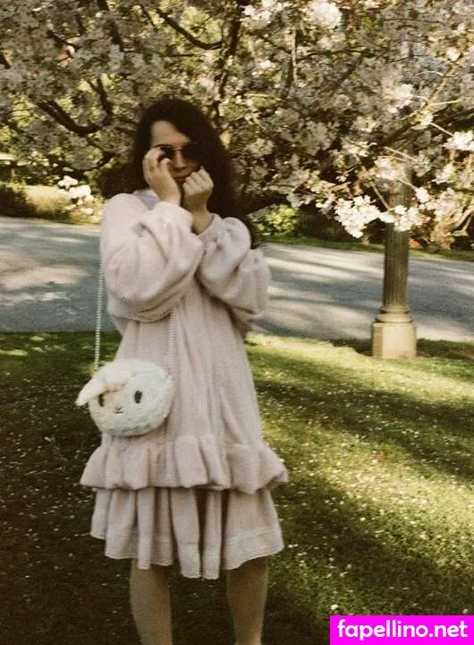 rose_gold_ember, rosegoldember Nude Leaked OnlyFans Photo #dCgEYXNiFh