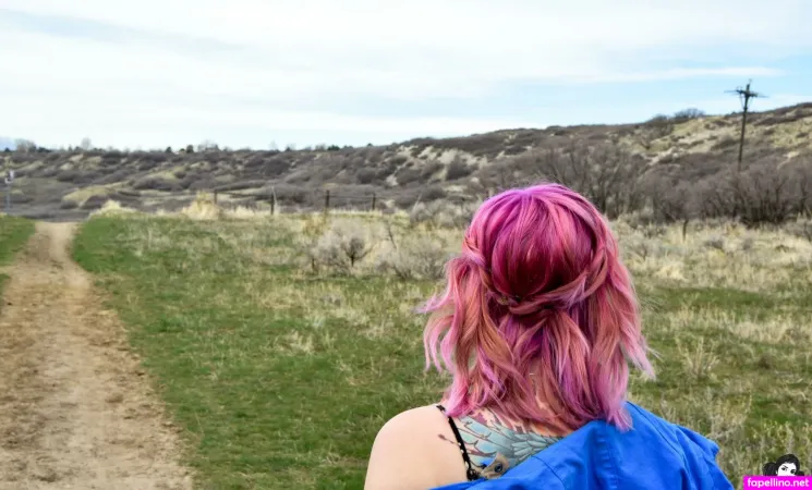 Rosegold OnlyFans Thumbnail #t6mfQi1HdJ