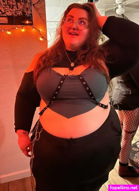 Rosegoldbaby8 OnlyFans Thumbnail #8ACEIwekeV