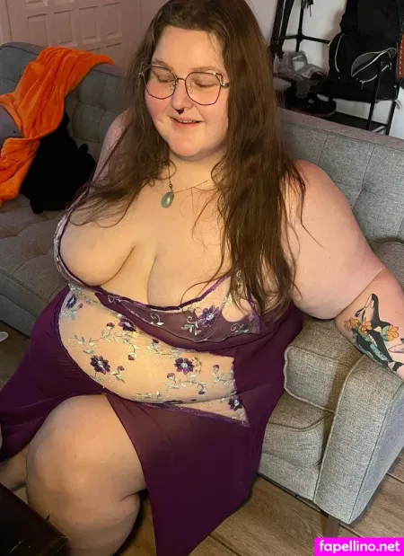 Rosegoldbaby88 OnlyFans Thumbnail #nOfmBEd4zE